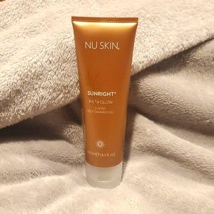NU SKIN INSTA GLOW TINTED SELF-TANNING GEL